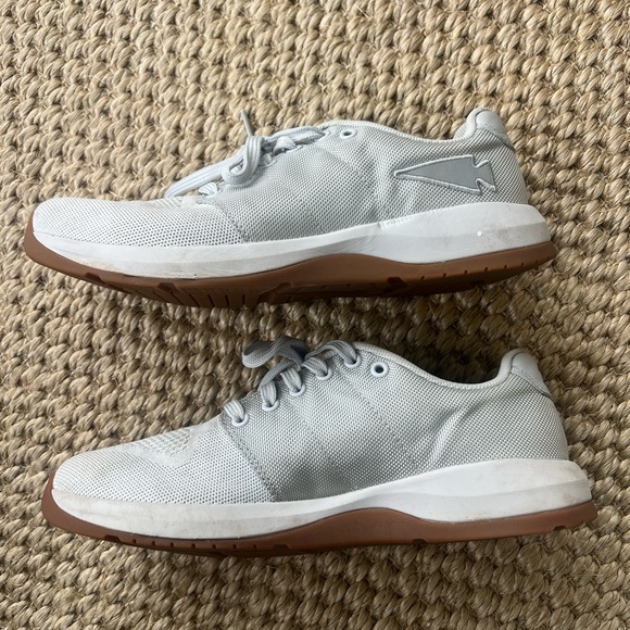MEN'S BALLISTIC TRAINERS - LUNAR ROCK + GUM W/ SILVER REFLECTIVE SPEARHEAD - Picture 2 of 7